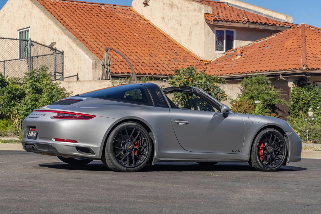 2019 Porsche 991 Targa 4 GTS - Image 25 of 31
