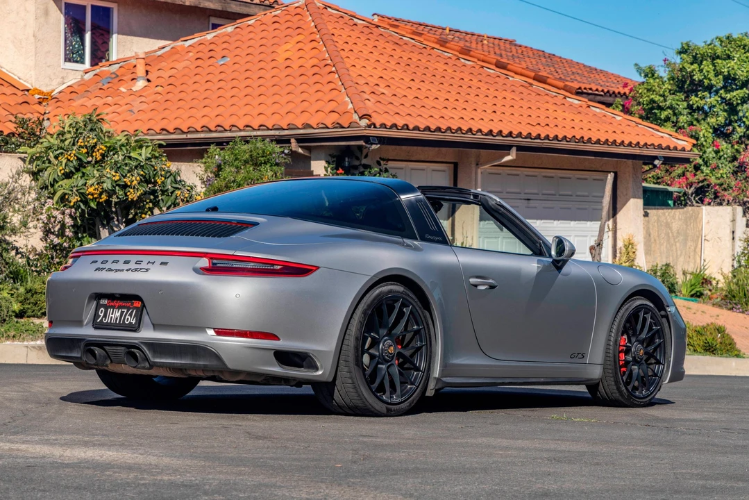 2019 Porsche 991 Targa 4 GTS - Image 27 of 31