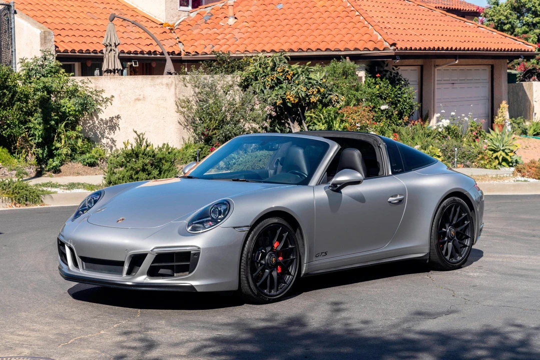 2019 Porsche 991 Targa 4 GTS - Image 6 of 31