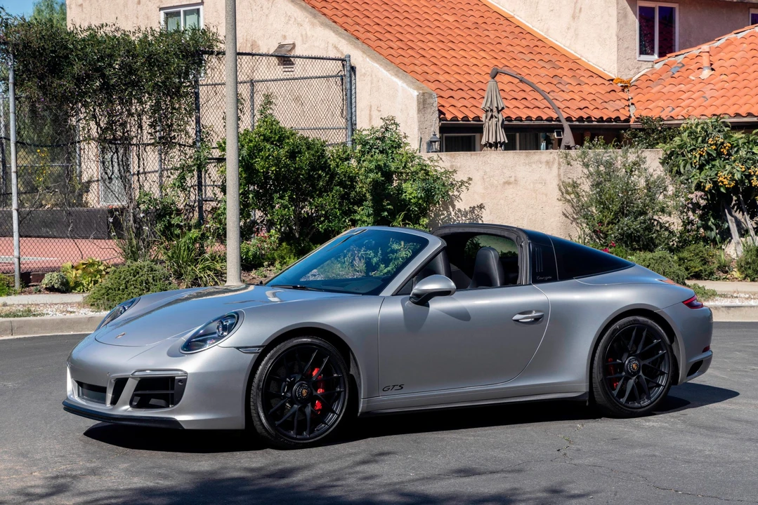 2019 Porsche 991 Targa 4 GTS - Image 8 of 31