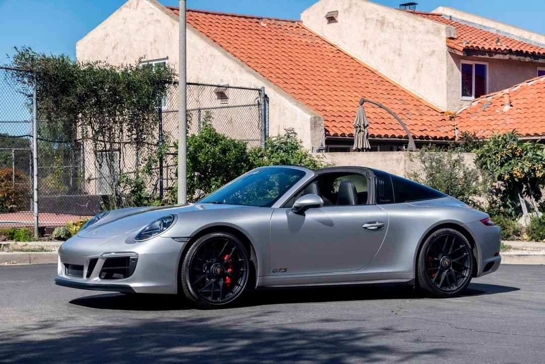 2019 Porsche 991 Targa 4 GTS - Image 9 of 31