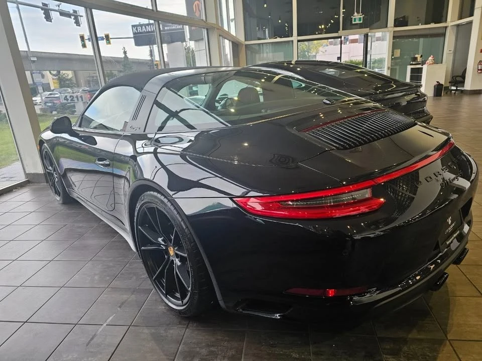 2019 Porsche 991 Targa 4 & 4S - Image 3 of 3