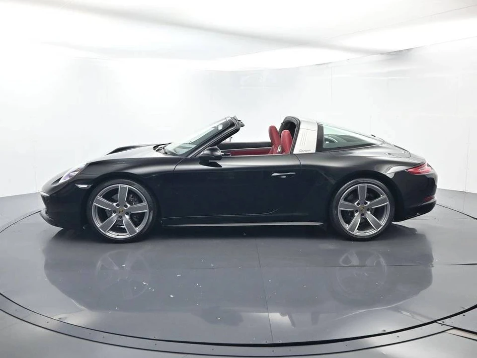 2019 Porsche 991 Targa 4 & 4S - Image 2 of 5