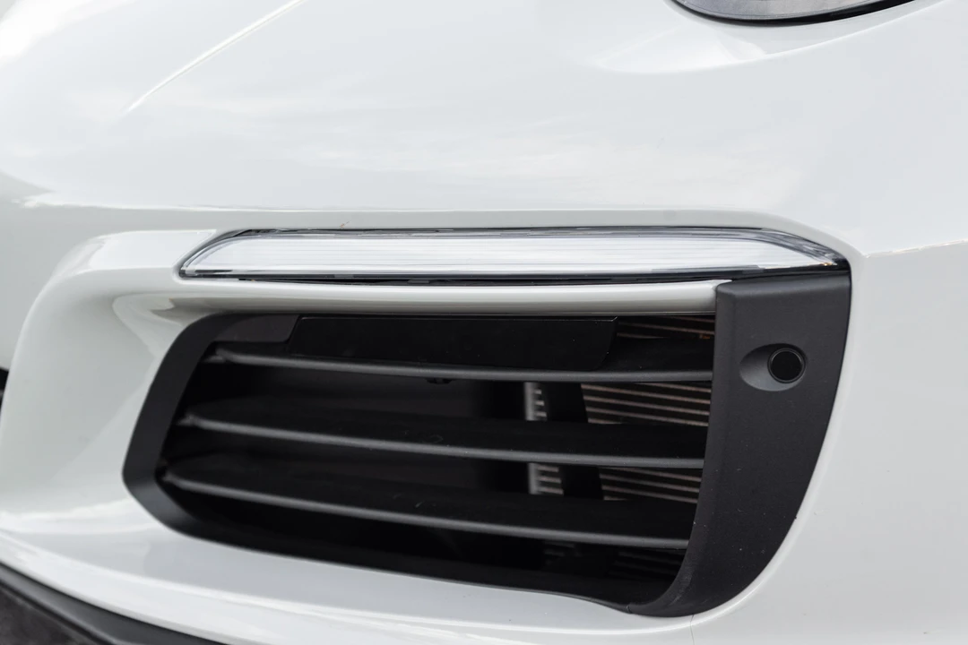 2019 Porsche 991 Targa 4 & 4S - Image 28 of 31