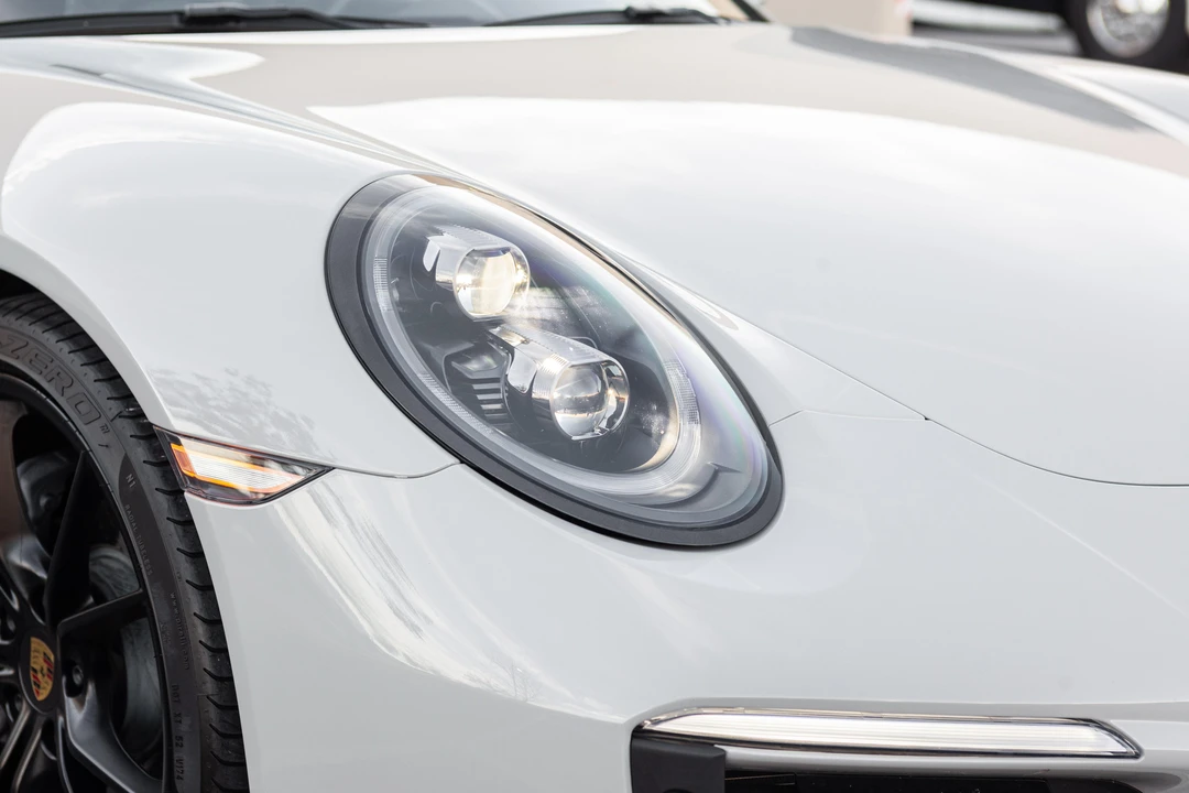 2019 Porsche 991 Targa 4 & 4S - Image 22 of 31