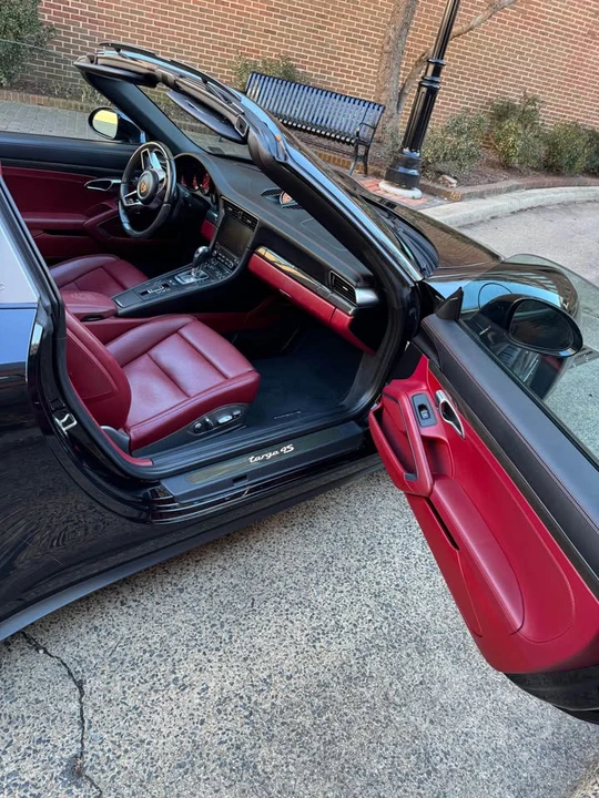 2019 Porsche 991 Targa 4 & 4S - Image 14 of 15