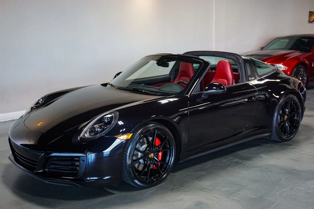 2019 Porsche 991 Targa 4 & 4S - Image 6 of 12