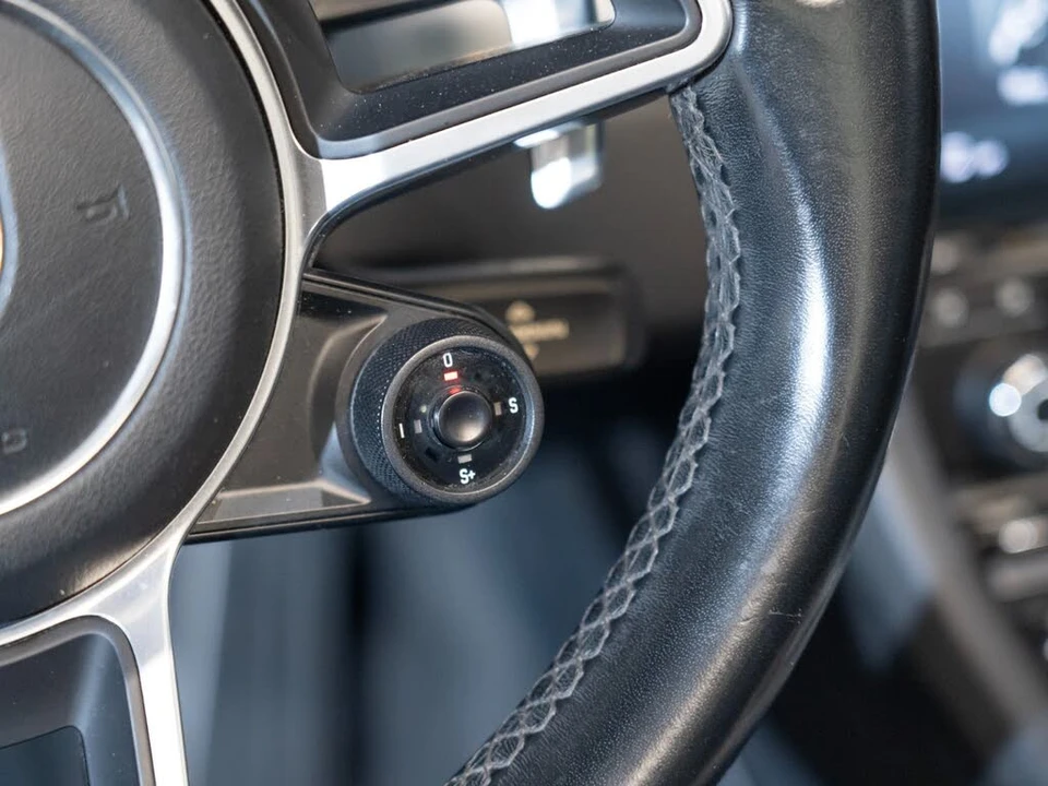 2019 Porsche 991 Targa 4 & 4S - Image 22 of 26
