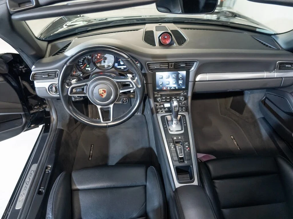 2019 Porsche 991 Targa 4 & 4S - Image 24 of 26