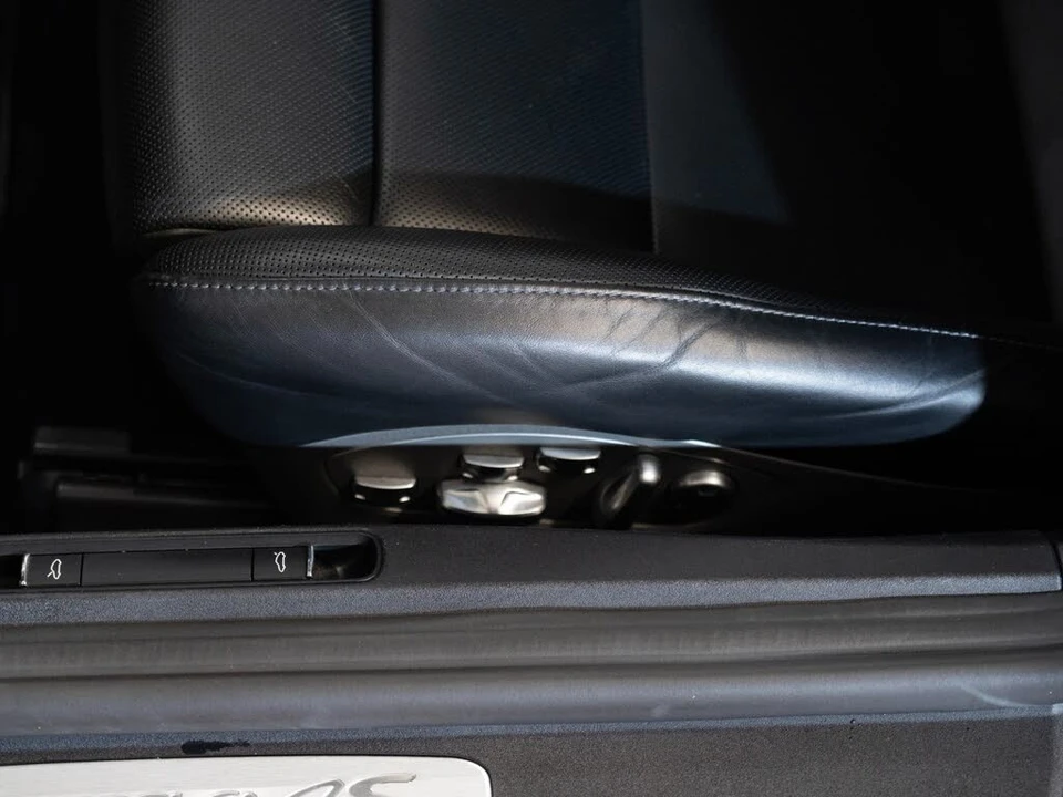 2019 Porsche 991 Targa 4 & 4S - Image 14 of 26