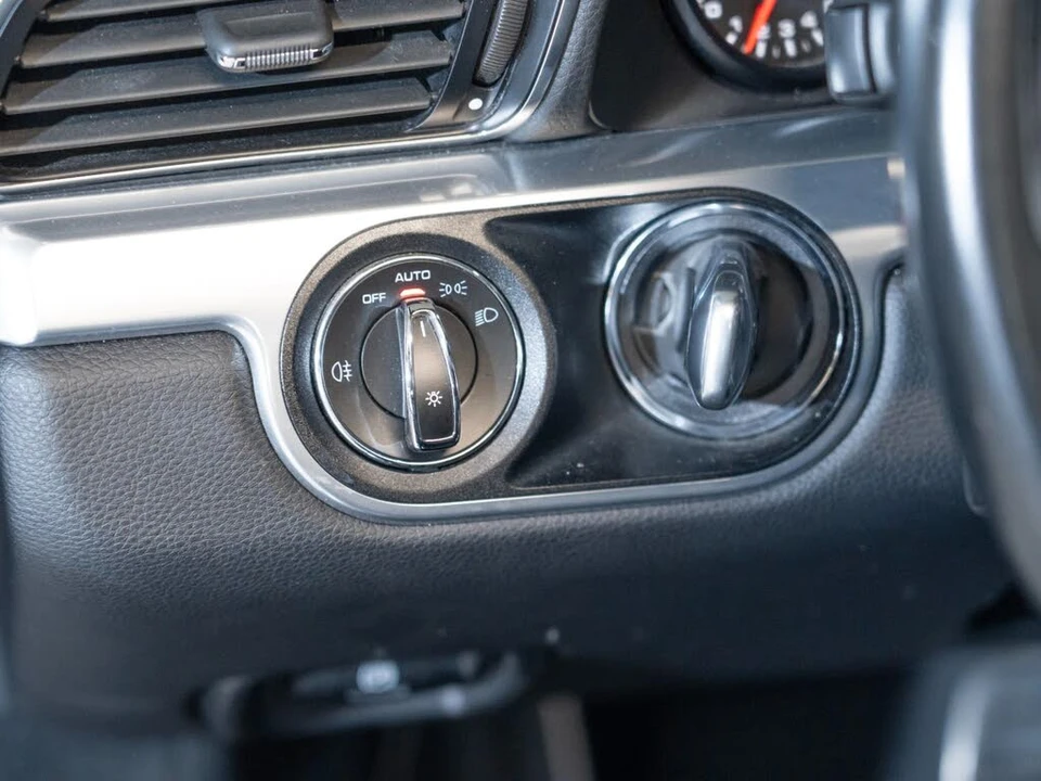 2019 Porsche 991 Targa 4 & 4S - Image 23 of 26