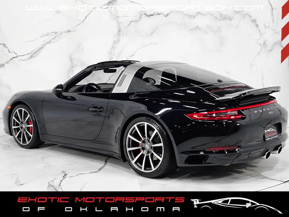 2019 Porsche 991 Targa 4 & 4S - Image 12 of 31