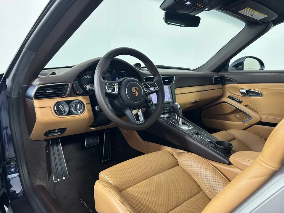 2019 Porsche 991 Targa 4 & 4S - Image 4 of 31