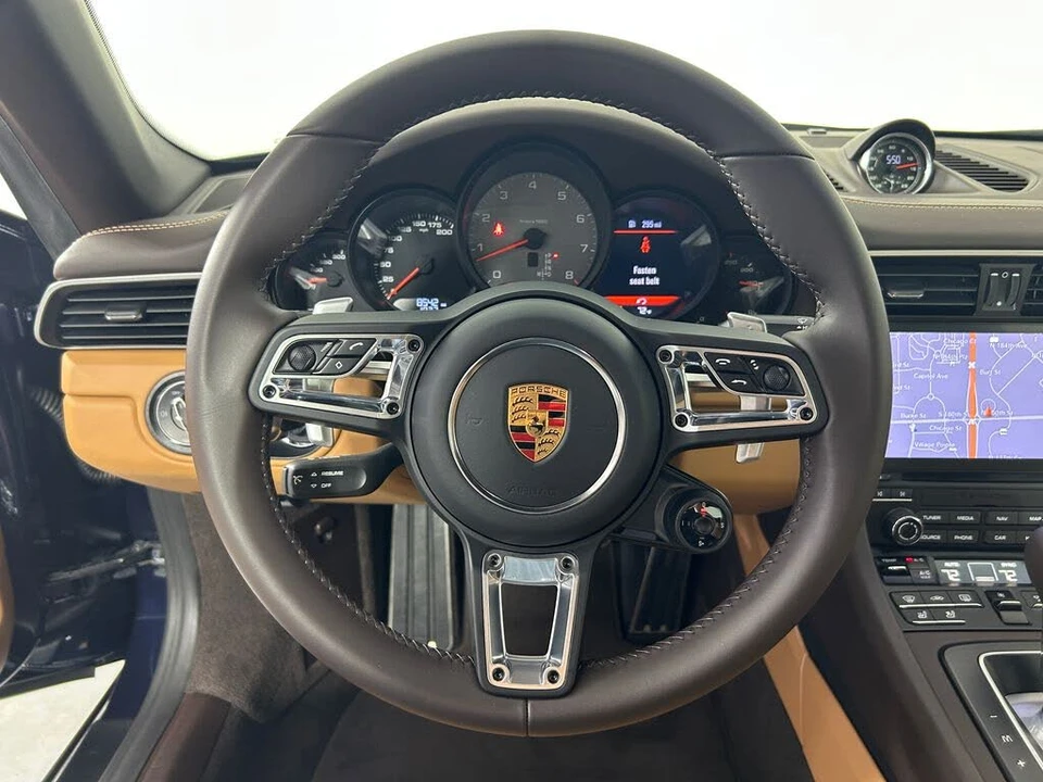 2019 Porsche 991 Targa 4 & 4S - Image 17 of 31