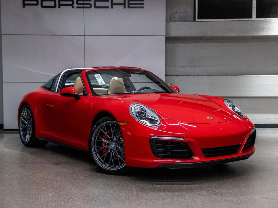 2019 Porsche 991 Targa 4 & 4S - Image 10 of 31