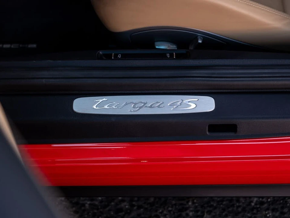 2019 Porsche 991 Targa 4 & 4S - Image 28 of 31