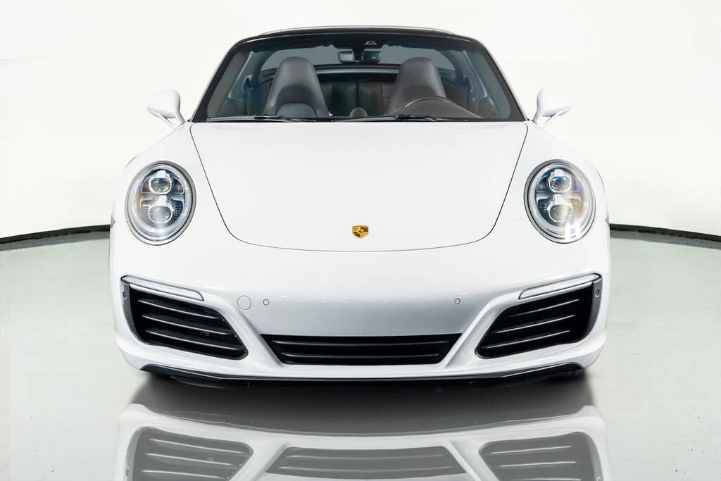 2019 Porsche 991 Targa 4 & 4S - Image 22 of 31