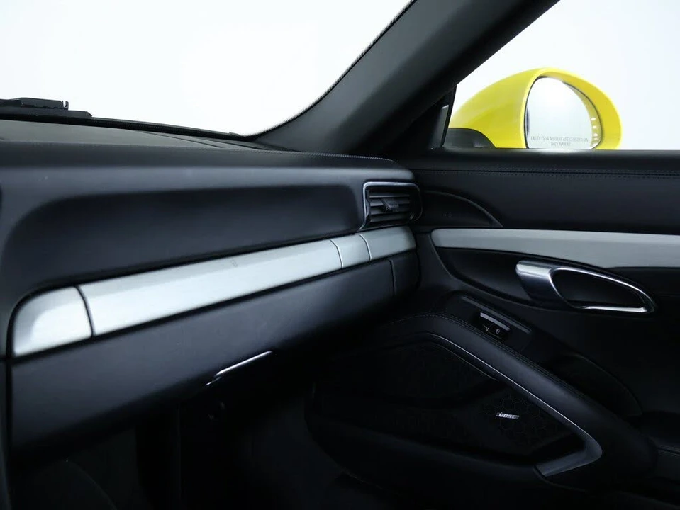 2019 Porsche 991 Targa 4 & 4S - Image 24 of 28