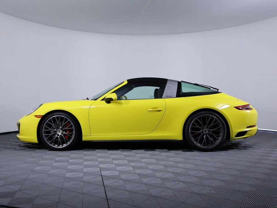 2019 Porsche 991 Targa 4 & 4S - Image 2 of 28