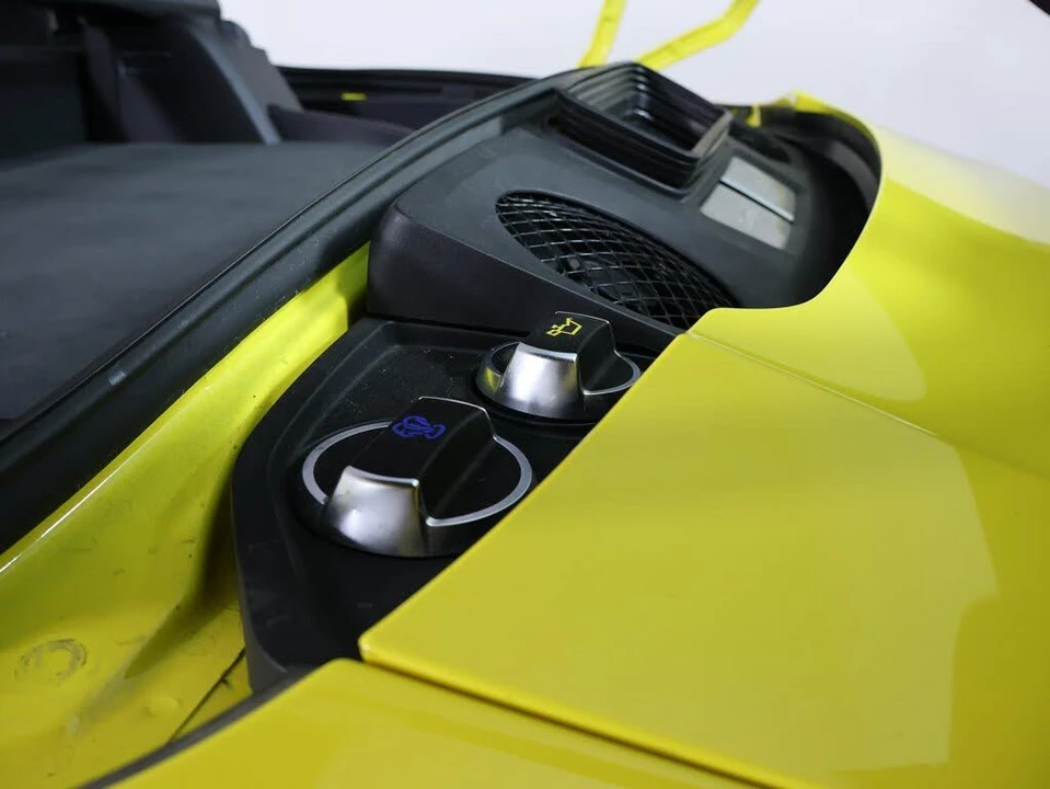 2019 Porsche 991 Targa 4 & 4S - Image 25 of 28