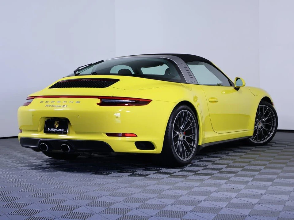 2019 Porsche 991 Targa 4 & 4S - Image 7 of 28