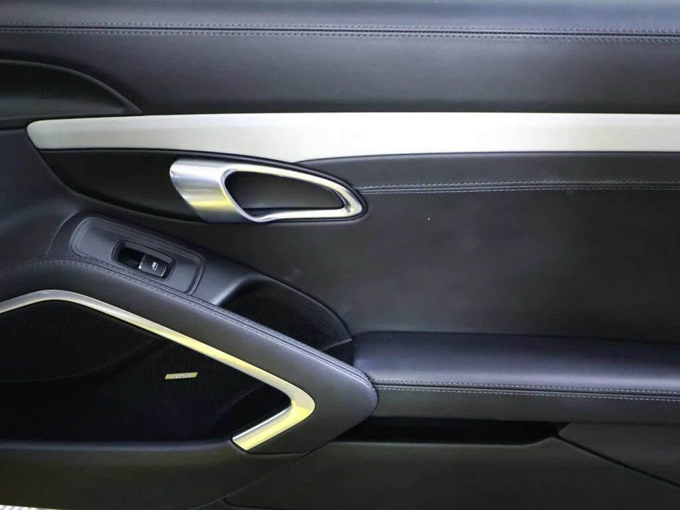 2019 Porsche 991 Targa 4 & 4S - Image 18 of 28