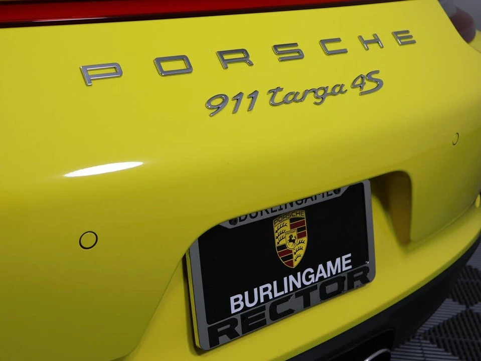 2019 Porsche 991 Targa 4 & 4S - Image 27 of 28