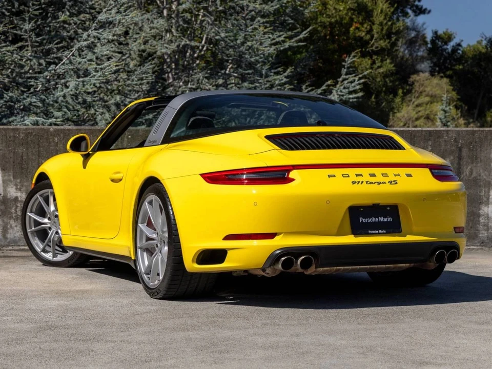 2019 Porsche 991 Targa 4 & 4S - Image 3 of 5