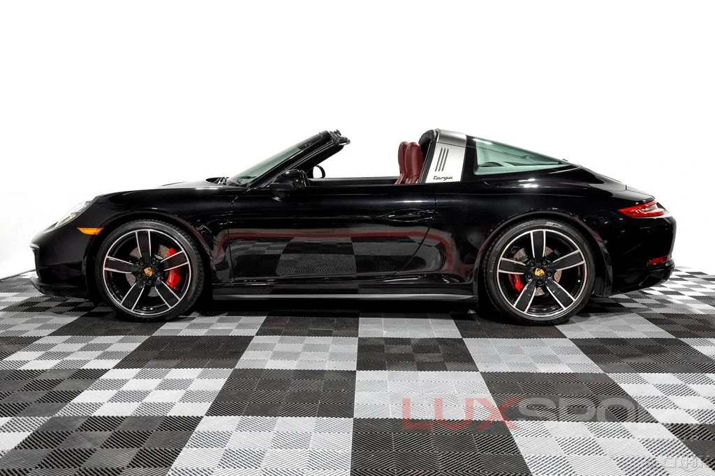 2019 Porsche 991 Targa 4 & 4S - Image 6 of 21