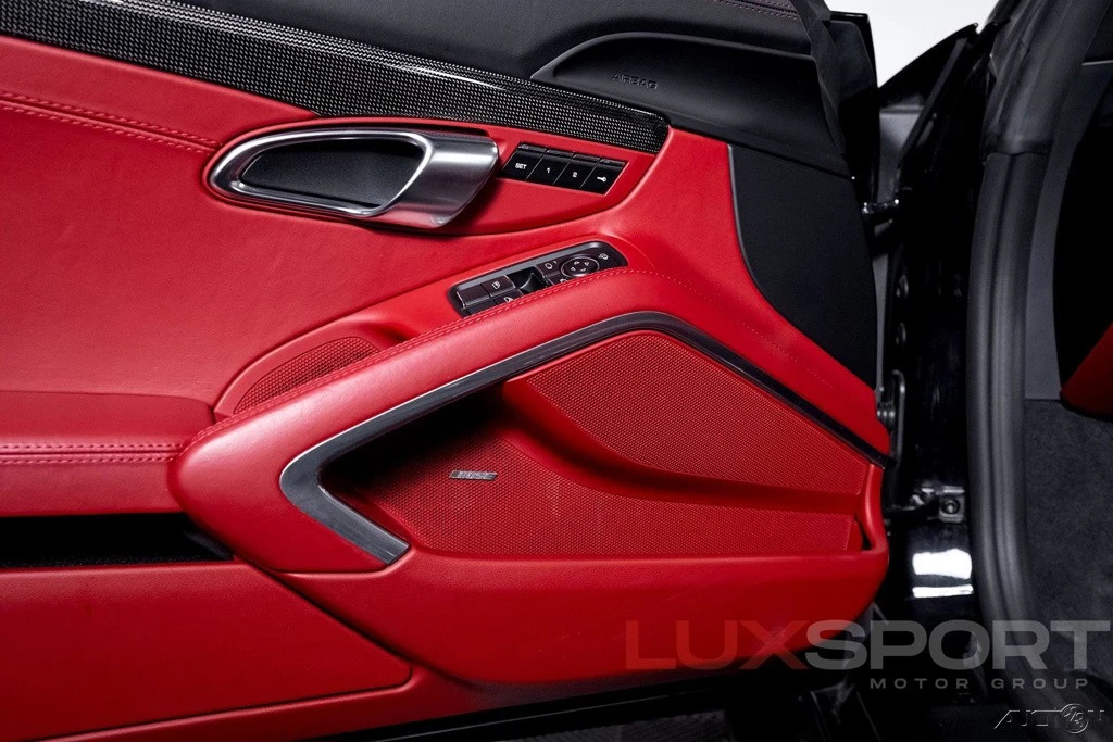 2019 Porsche 991 Targa 4 & 4S - Image 18 of 21