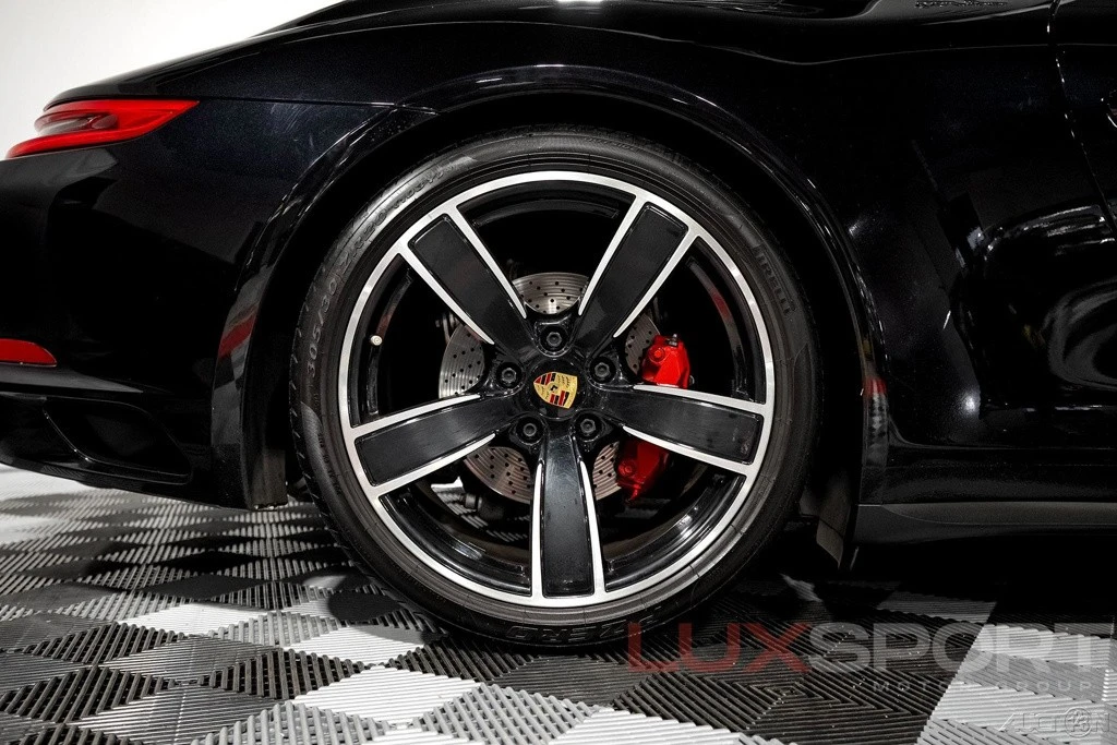 2019 Porsche 991 Targa 4 & 4S - Image 11 of 21