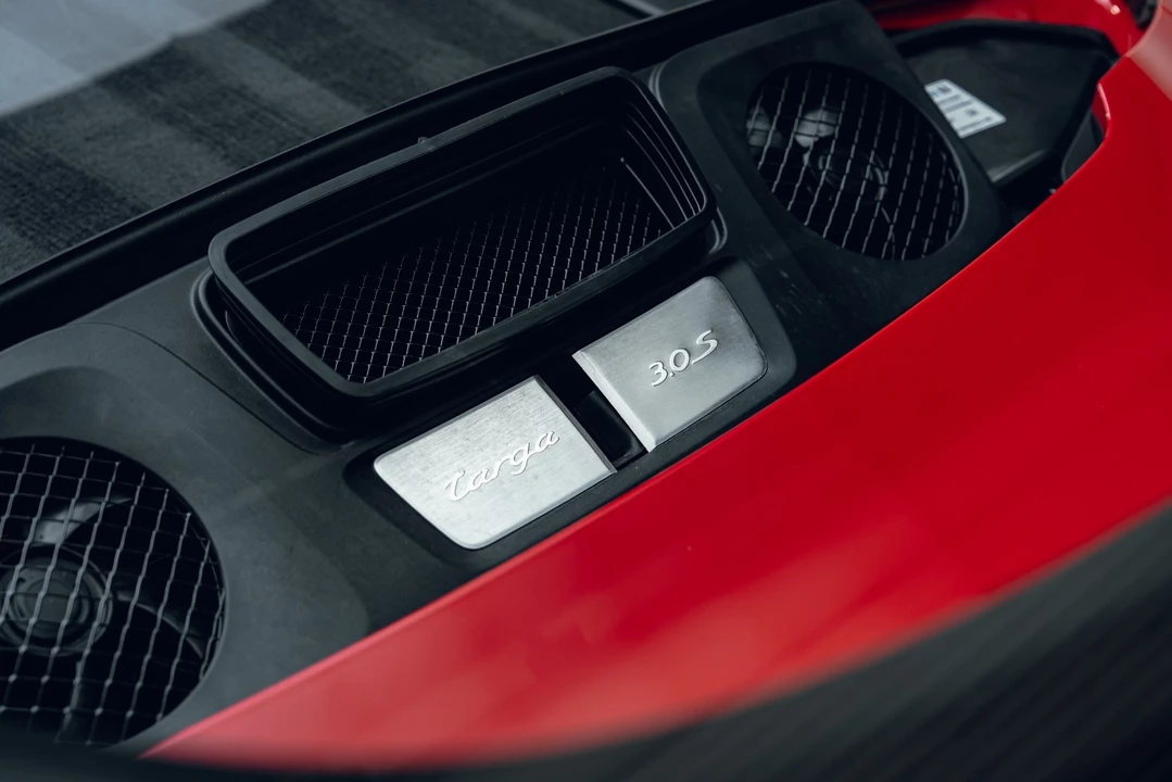 2019 Porsche 991 Targa 4 & 4S - Image 29 of 31