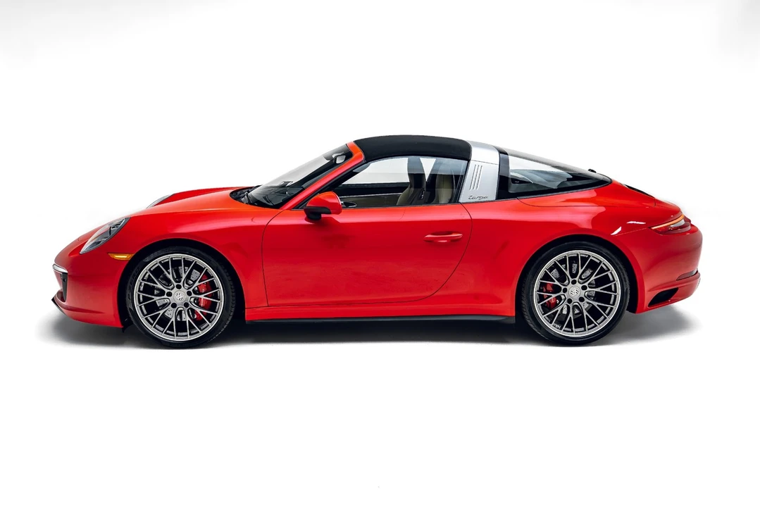 2019 Porsche 991 Targa 4 & 4S - Image 6 of 31