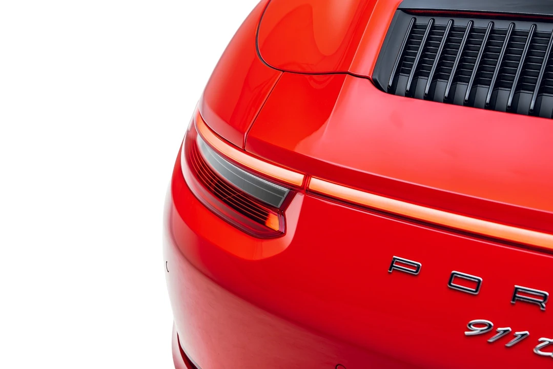 2019 Porsche 991 Targa 4 & 4S - Image 24 of 31