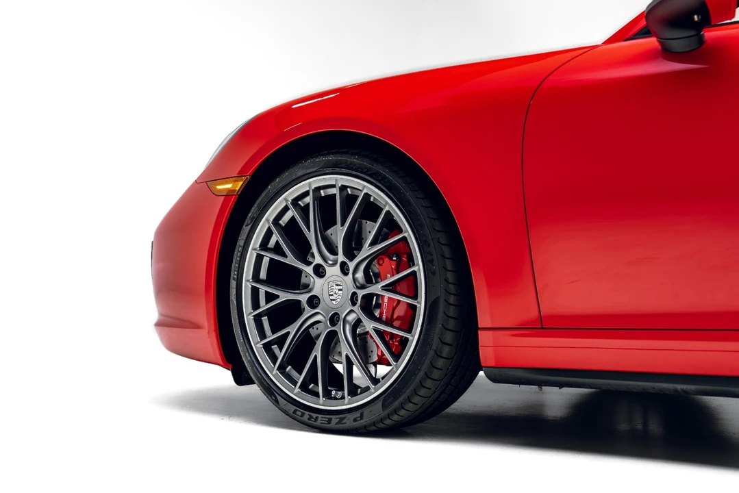 2019 Porsche 991 Targa 4 & 4S - Image 16 of 31