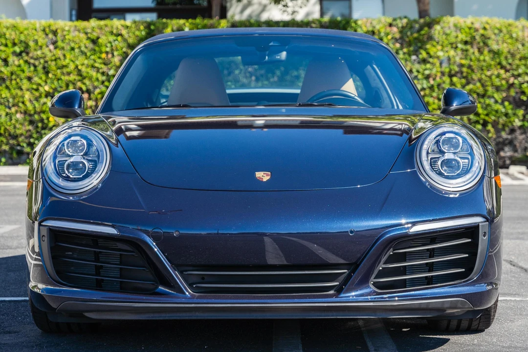 2019 Porsche 991 Targa 4 & 4S - Image 2 of 31