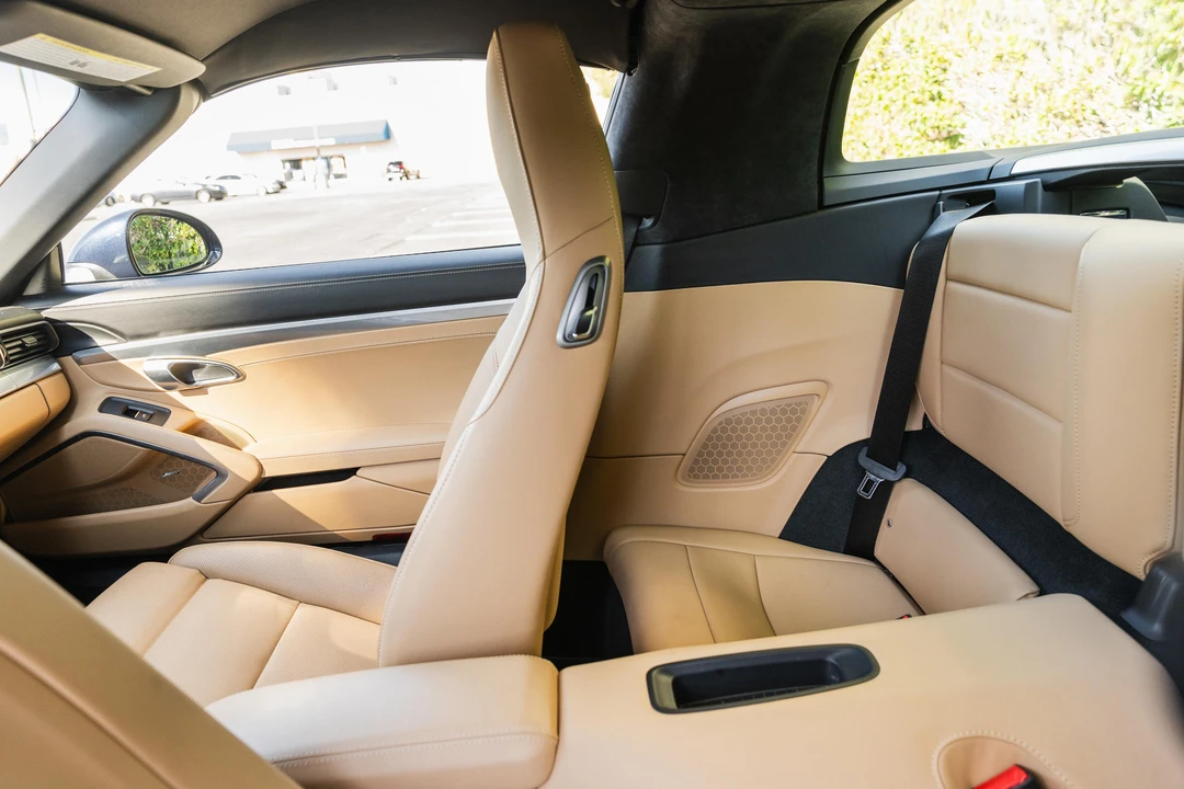 2019 Porsche 991 Targa 4 & 4S - Image 26 of 31