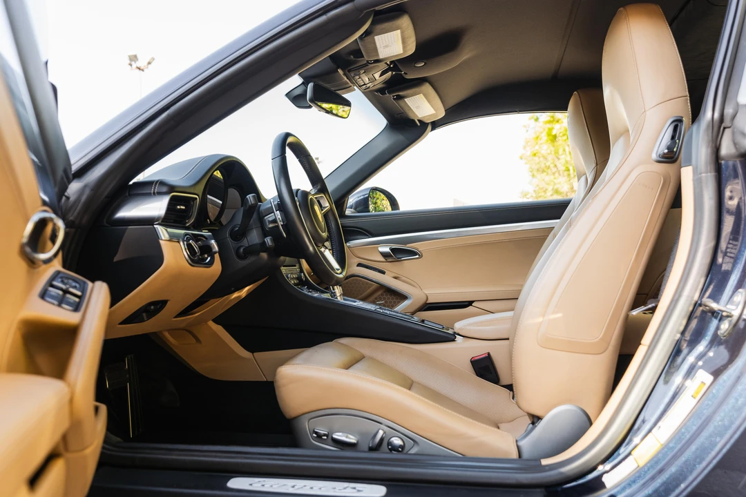 2019 Porsche 991 Targa 4 & 4S - Image 21 of 31