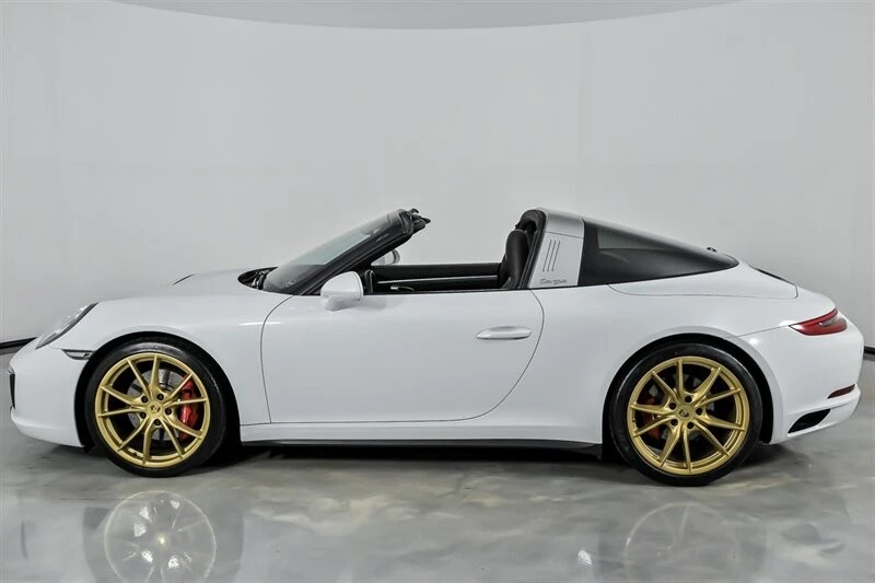 2019 Porsche 991 Targa 4 & 4S - Image 8 of 21