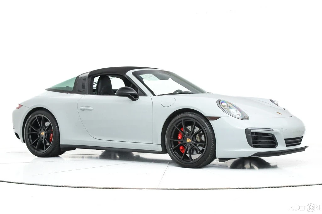 2019 Porsche 991 Targa 4 & 4S - Image 10 of 21