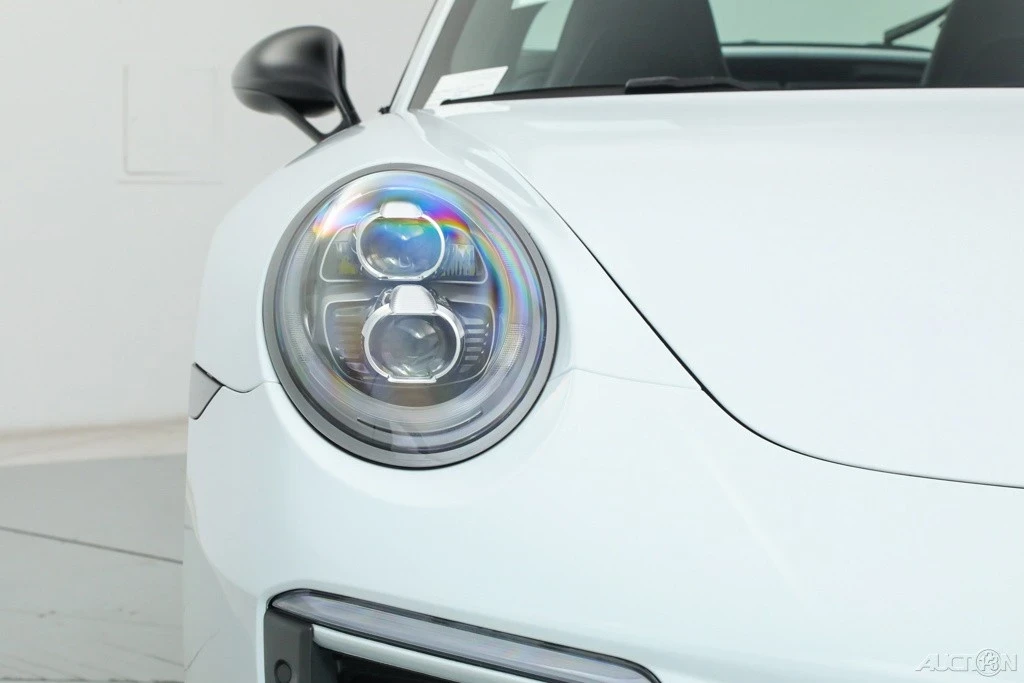 2019 Porsche 991 Targa 4 & 4S - Image 19 of 21