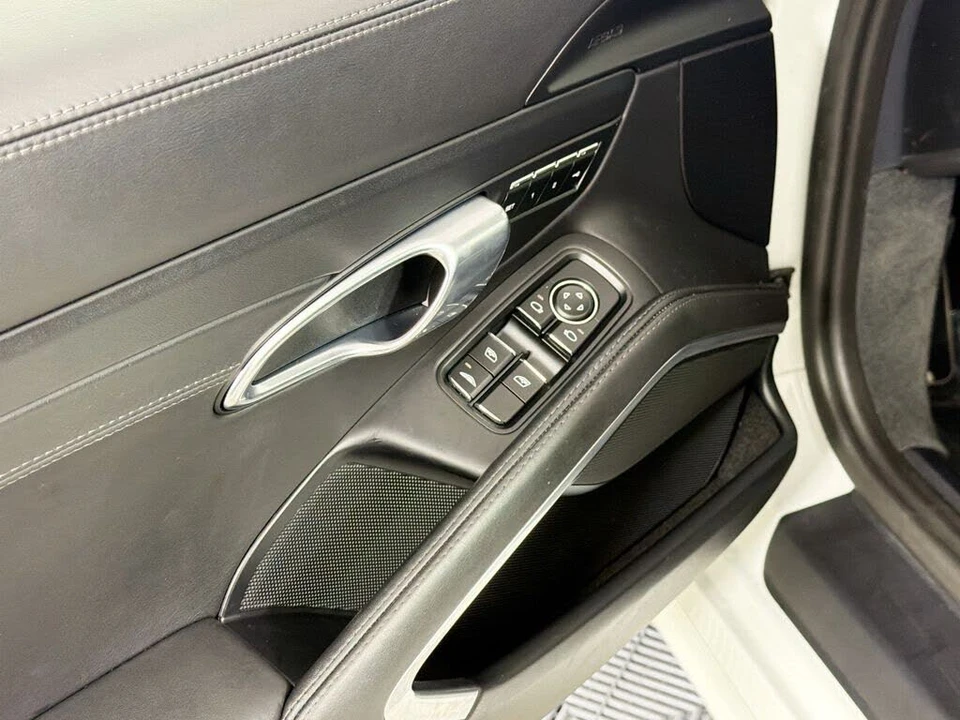 2019 Porsche 991 Turbo - Image 17 of 28