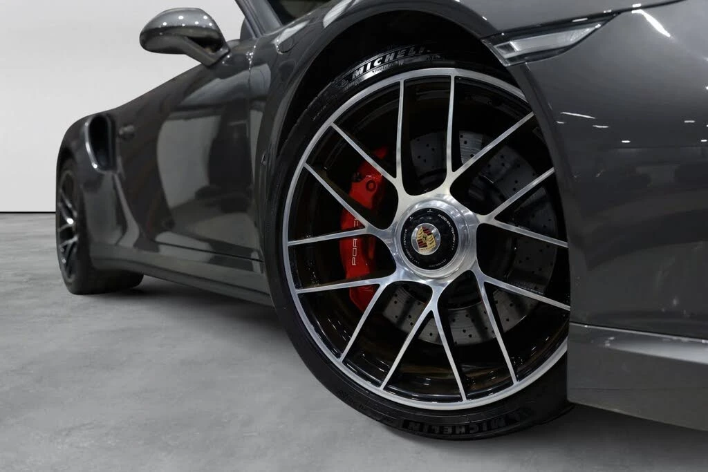 2019 Porsche 991 Turbo - Image 8 of 31