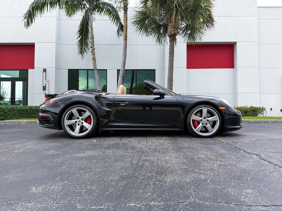2019 Porsche 991 Turbo - Image 2 of 31