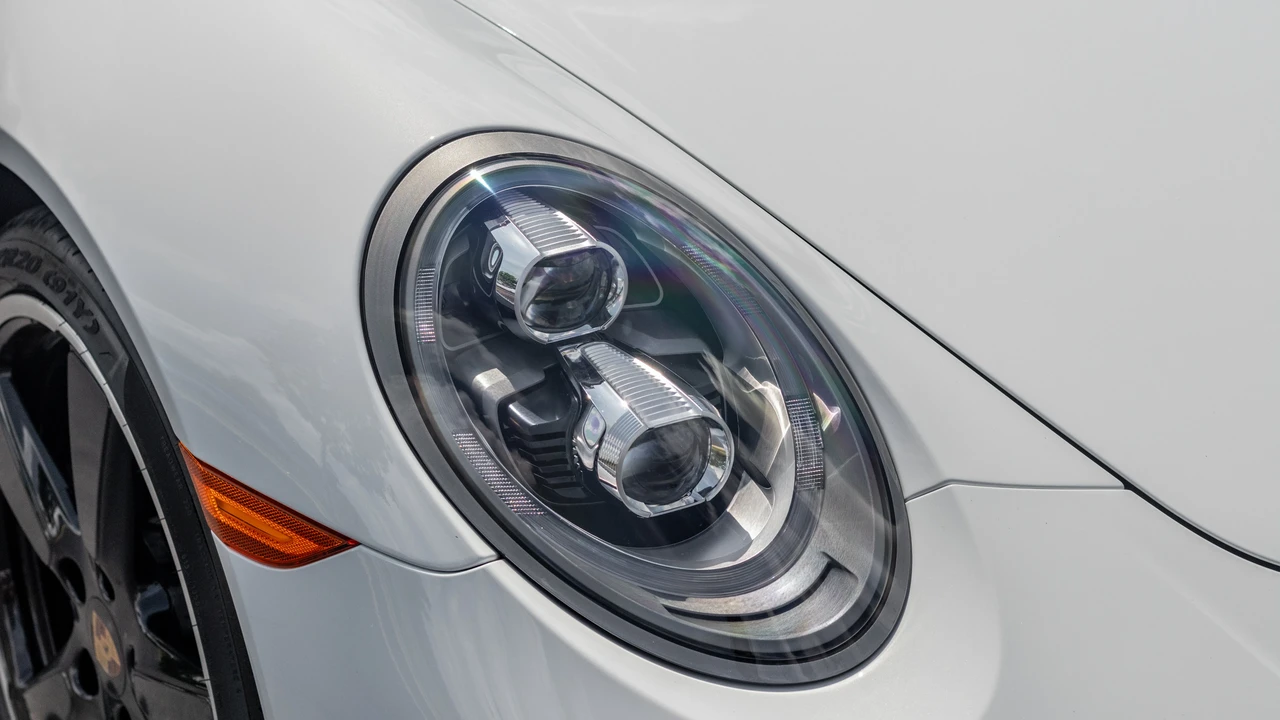 2019 Porsche 991 Turbo - Image 17 of 31