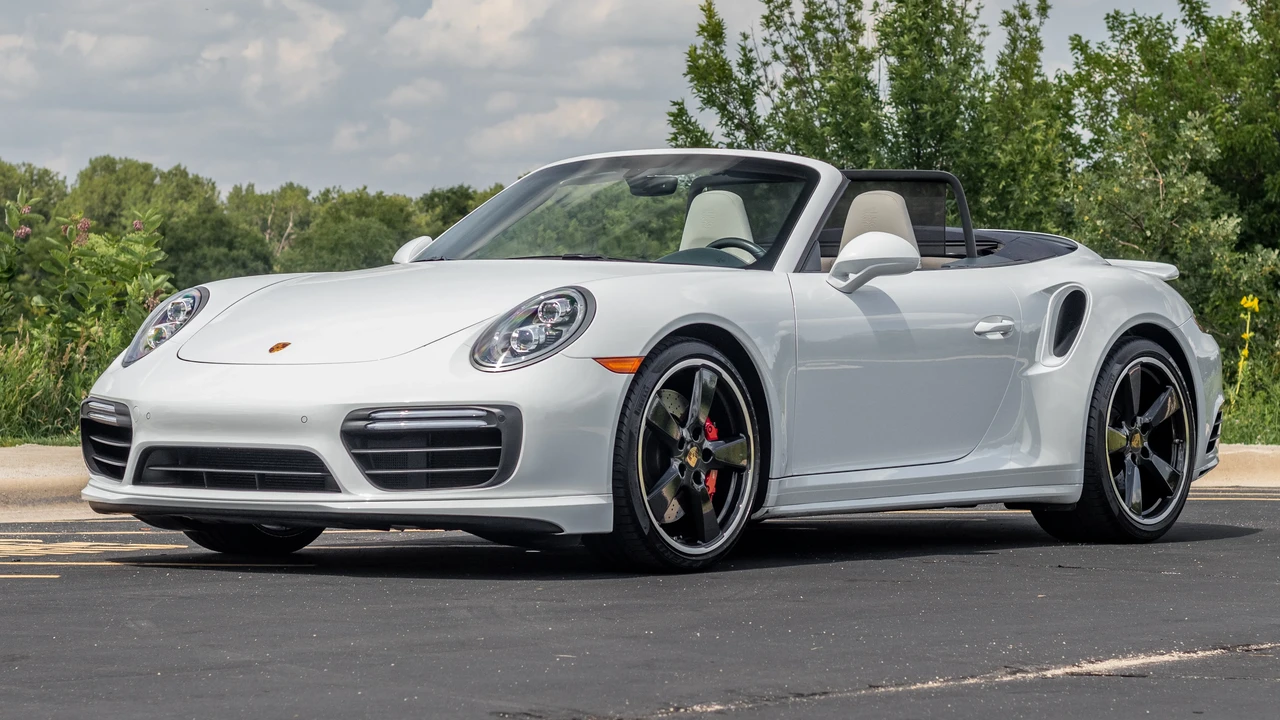 2019 Porsche 991 Turbo - Image 9 of 31