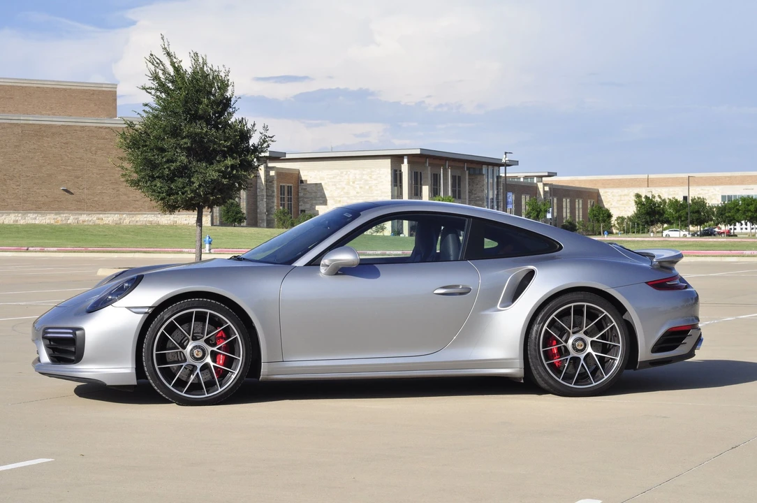 2019 Porsche 991 Turbo - Image 4 of 18