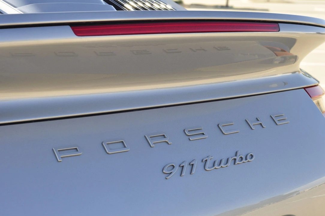 2019 Porsche 991 Turbo - Image 8 of 18