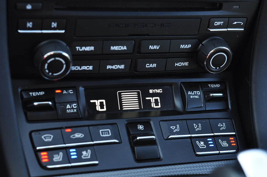 2019 Porsche 991 Turbo - Image 13 of 18