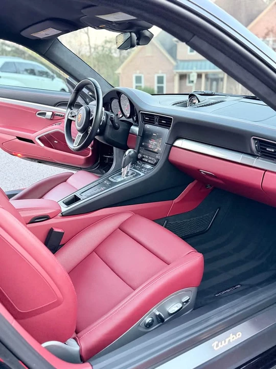 2019 Porsche 991 Turbo - Image 12 of 18